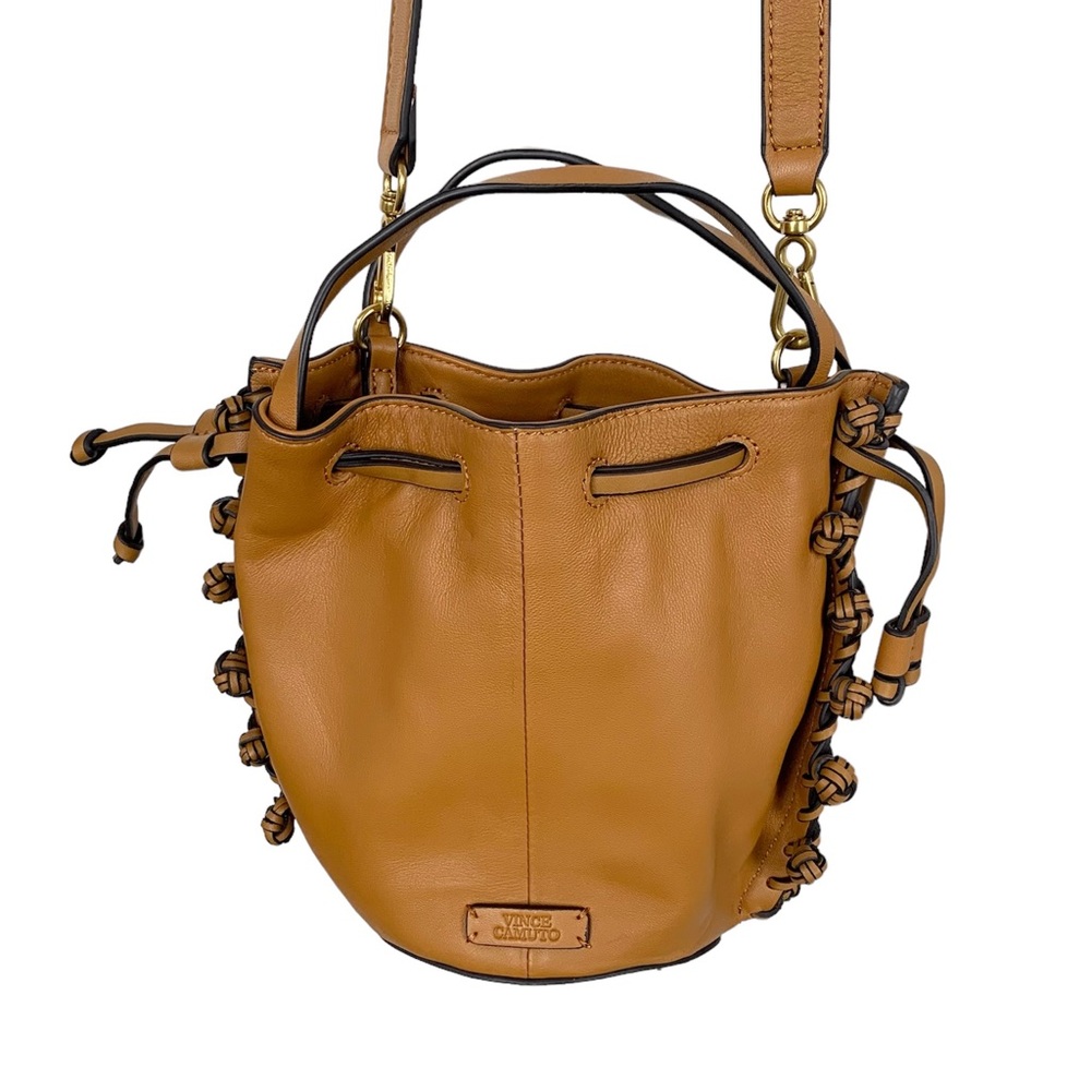 VINCE CAMUTO Women's Janae Leather Bucket Bag in Brown